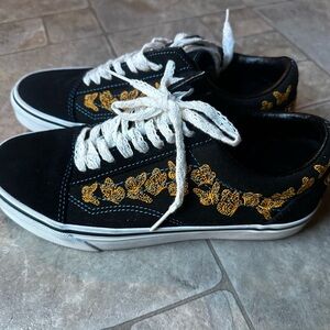 Dia De Los Muerto Butterfly Vans size 8